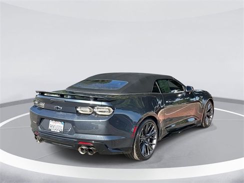 Used 2022 Chevrolet Camaro ZL1 image 4