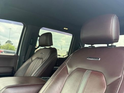 Used 2016 Ford F150 Platinum w/ Equipment Group 701A Luxury image 16