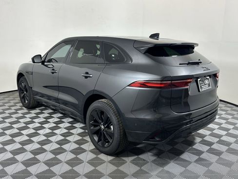Used 2026 Jaguar F-PACE R-Dynamic S image 3