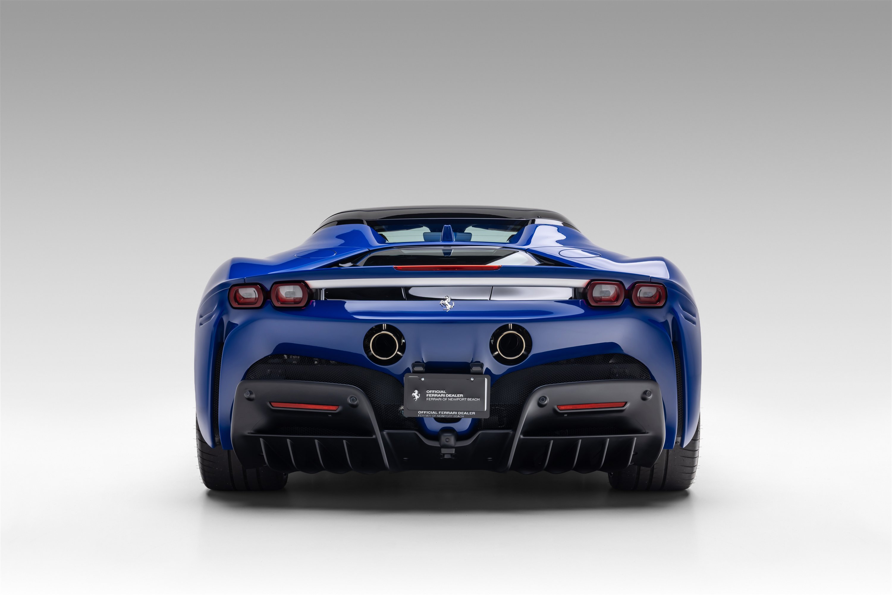 Certified 2022 Ferrari SF90 Spider AWD/4WD image 8