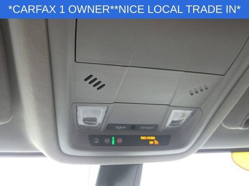 Used 2022 GMC Acadia SLE image 40