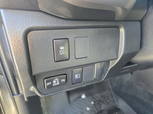 Certified 2023 Toyota Tacoma SR5 image 18