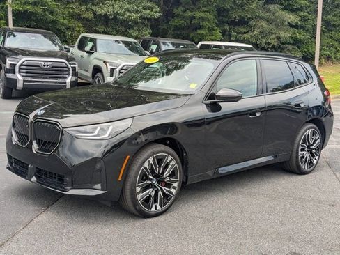Used 2025 BMW X3 xDrive30i w/ Premium Package AWD/4WD image 3