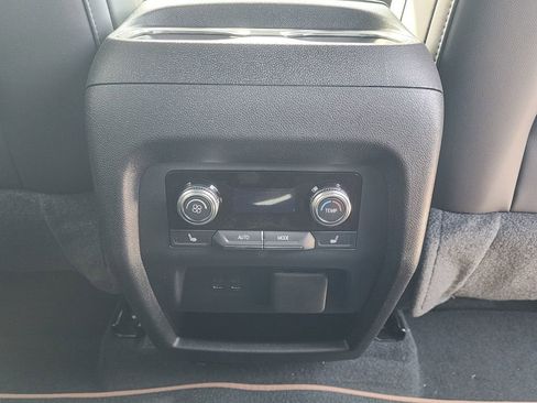 New 2026 GMC Acadia AT4 w/ Luxury Package image 51