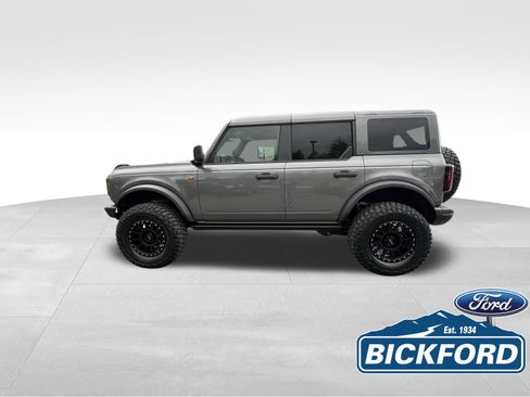 New 2025 Ford Bronco Badlands AWD/4WD image 9