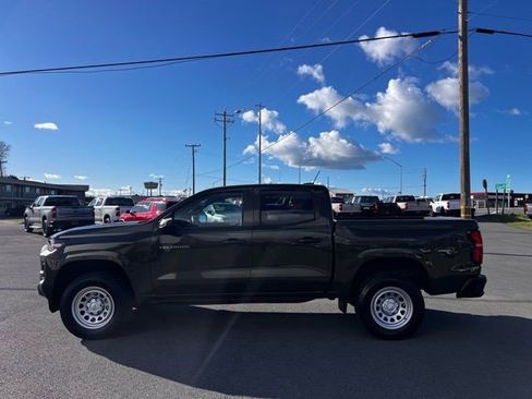 Certified 2024 Chevrolet Colorado W/T image 10