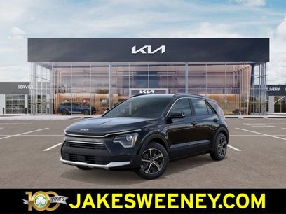 New 2025 Kia Niro EX