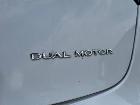 Used 2022 Tesla Model 3 Long Range AWD/4WD image 5