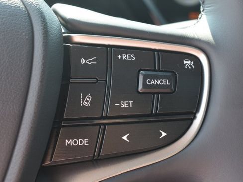 Used 2023 Lexus ES 300h Ultra Luxury w/ Accessory Package (Z2) FWD image 21