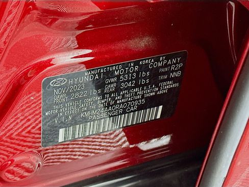 Used 2024 Hyundai Ioniq 6 SE image 12