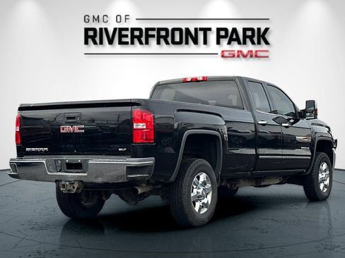 Used 2018 GMC Sierra 2500 SLT image 3