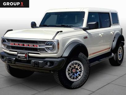 New 2026 Ford Bronco Outer Banks w/ Sasquatch Package