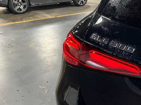 Certified 2025 Mercedes-Benz GLC 300 image 15