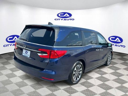 Used 2024 Honda Odyssey EX-L image 3