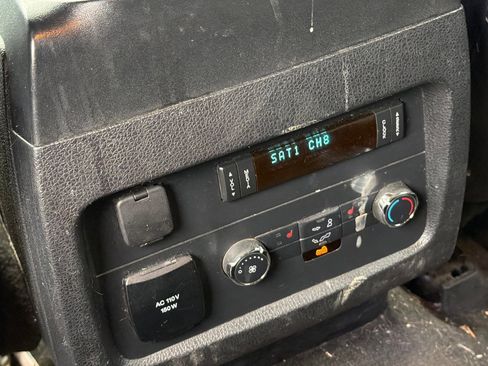 Used 2016 Ford Expedition EL Limited image 17