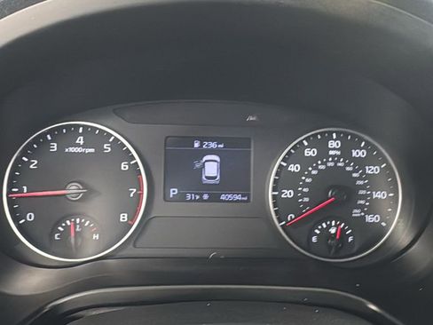 Used 2023 Kia Seltos LX image 20