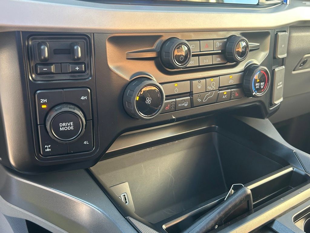 New 2026 Ford F250 XLT w/ XLT Premium Package AWD/4WD image 46