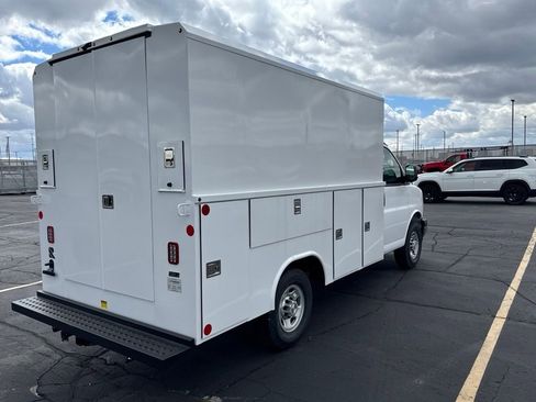 New 2026 Chevrolet Express 3500 w/ Power Convenience Package RWD image 3
