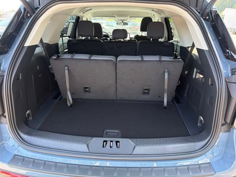 New 2026 Ford Explorer Active RWD image 11