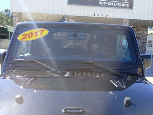 Used 2017 Jeep Wrangler Sport w/ Quick Order Package 24S image 28