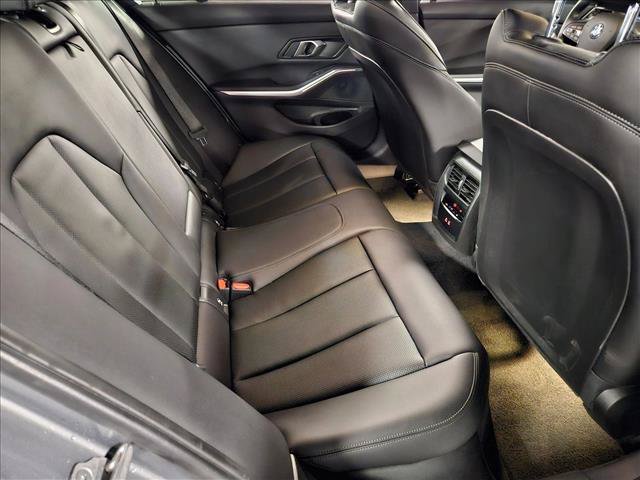 Certified 2024 BMW 330i Sedan w/ Premium Package RWD image 20