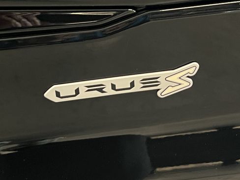 Used 2023 Lamborghini Urus S AWD/4WD image 33