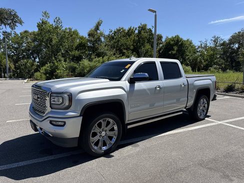 Used 2018 GMC Sierra 1500 Denali w/ Denali Ultimate Package AWD/4WD image 7