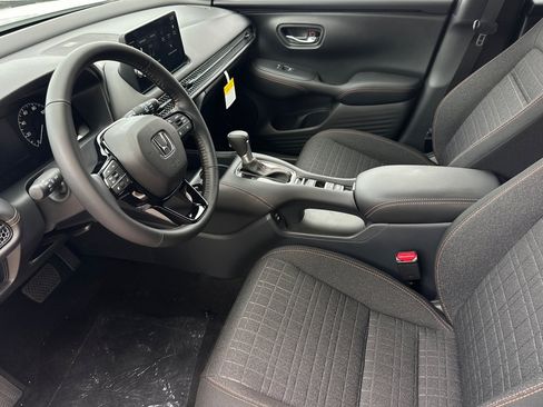 New 2027 Honda HR-V Sport image 9