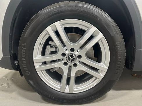 Certified 2022 Mercedes-Benz GLA 250 4MATIC image 23