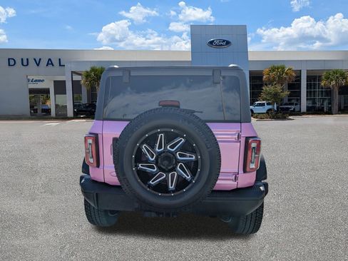 Used 2023 Ford Bronco Badlands w/ Sasquatch Package image 5