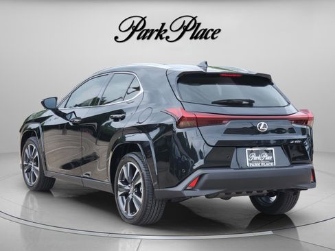 New 2026 Lexus UX 300h FWD image 3