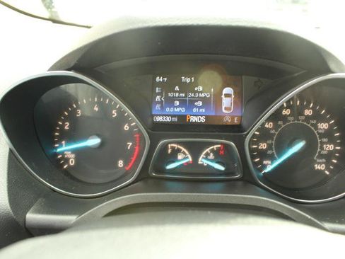Used 2018 Ford Escape SE FWD image 21