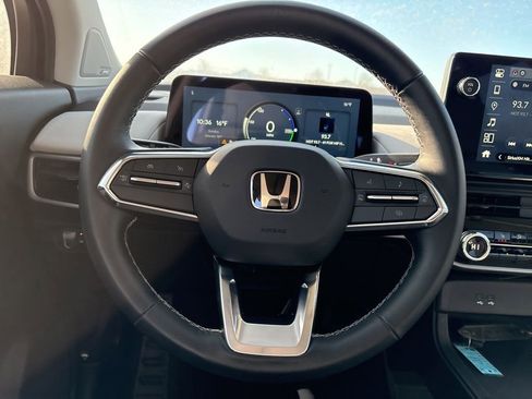 Used 2025 Honda Prologue Touring image 21