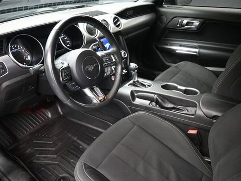 Used 2020 Ford Mustang GT w/ Equipment Group 301A RWD image 18