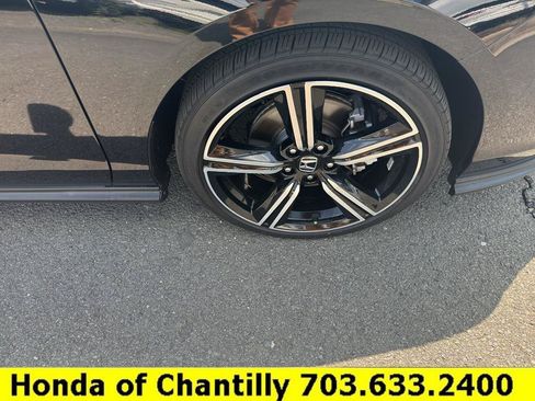 Used 2023 Honda Accord Sport image 34