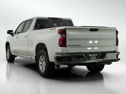 Used 2025 Chevrolet Silverado 1500 LT image 4