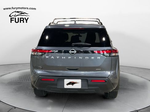Used 2025 Nissan Pathfinder SV AWD/4WD image 5