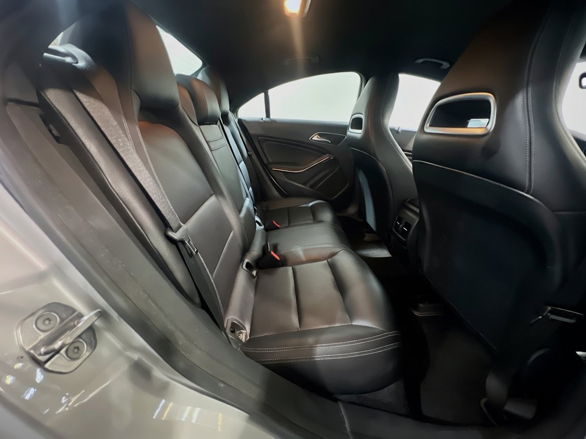 Used 2019 Mercedes-Benz CLA 250 image 19