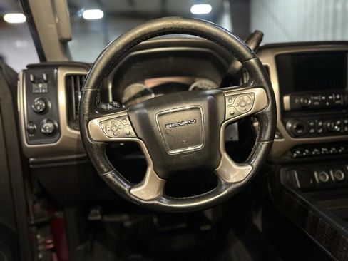 Used 2015 GMC Sierra 2500 Denali w/ Duramax Plus Package image 8