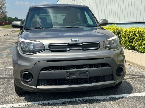 Used 2018 Kia Soul image 3