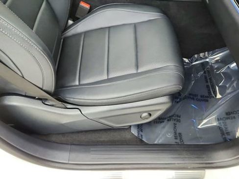 Used 2025 Mercedes-Benz GLE 450 4MATIC image 23