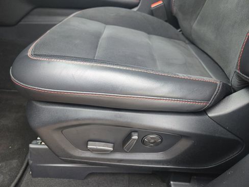 Used 2025 Ford Explorer ST w/ Sun And Sound Package image 25