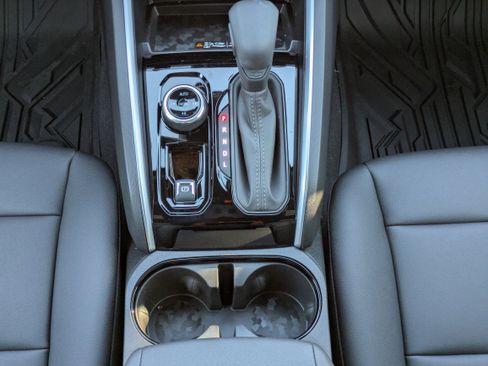 New 2025 Chevrolet Colorado Trail Boss w/ Off-Road Front Bumper Package image 6