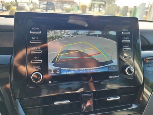 Used 2024 Toyota Camry SE image 17