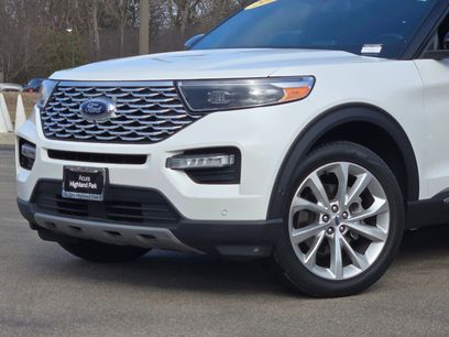 Used 2023 Ford Explorer Platinum w/ Technology Package