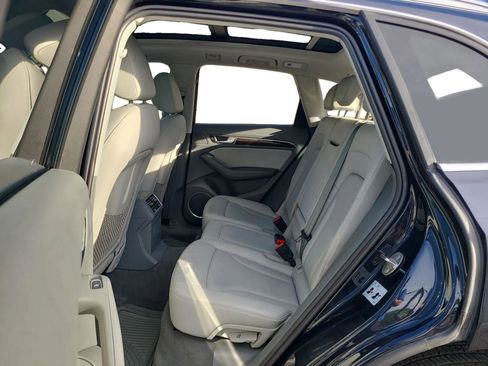 Used 2015 Audi Q5 2.0T Premium Plus w/ Technology Package image 19