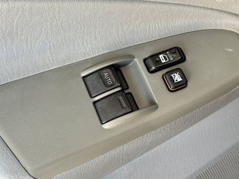 Used 2011 Toyota Tacoma 2WD Access Cab image 14