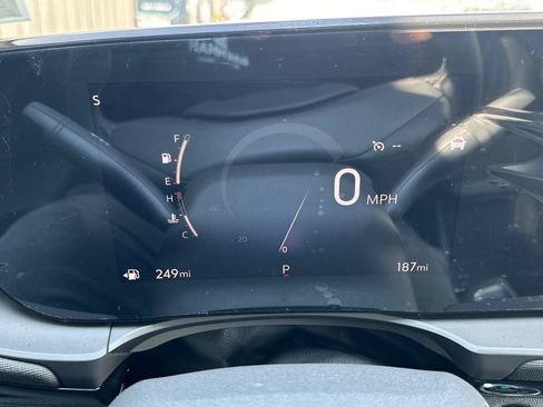 New 2026 Buick Envista Sport Touring w/ Convenience I Package FWD image 24