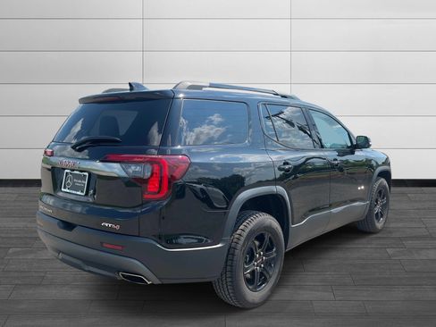 Used 2023 GMC Acadia AT4 w/ Preferred Package AWD/4WD image 3
