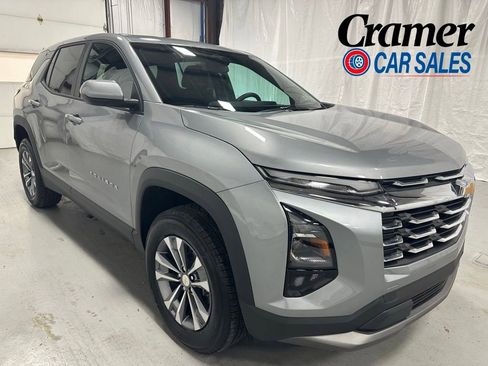 Used 2026 Chevrolet Equinox LT FWD image 1